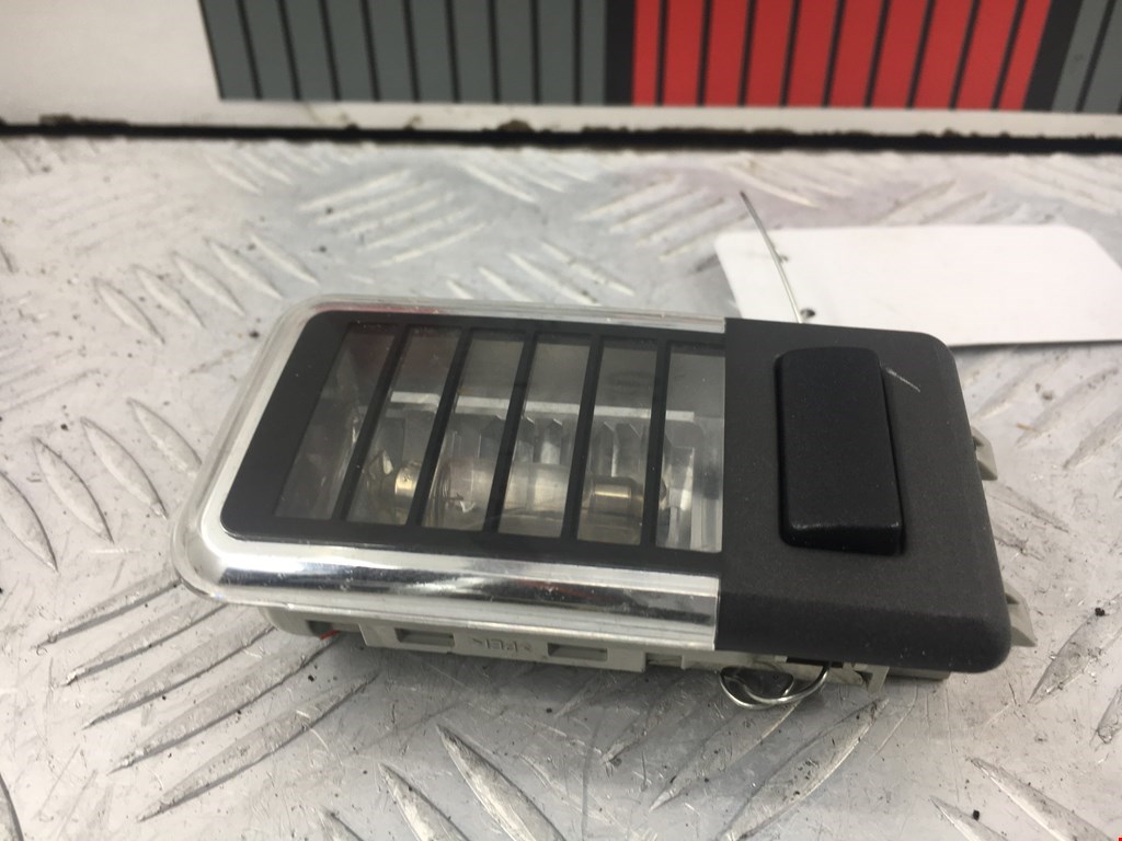 Плафон салонный (салона фонарь) BMW X3 E83 2003-2010