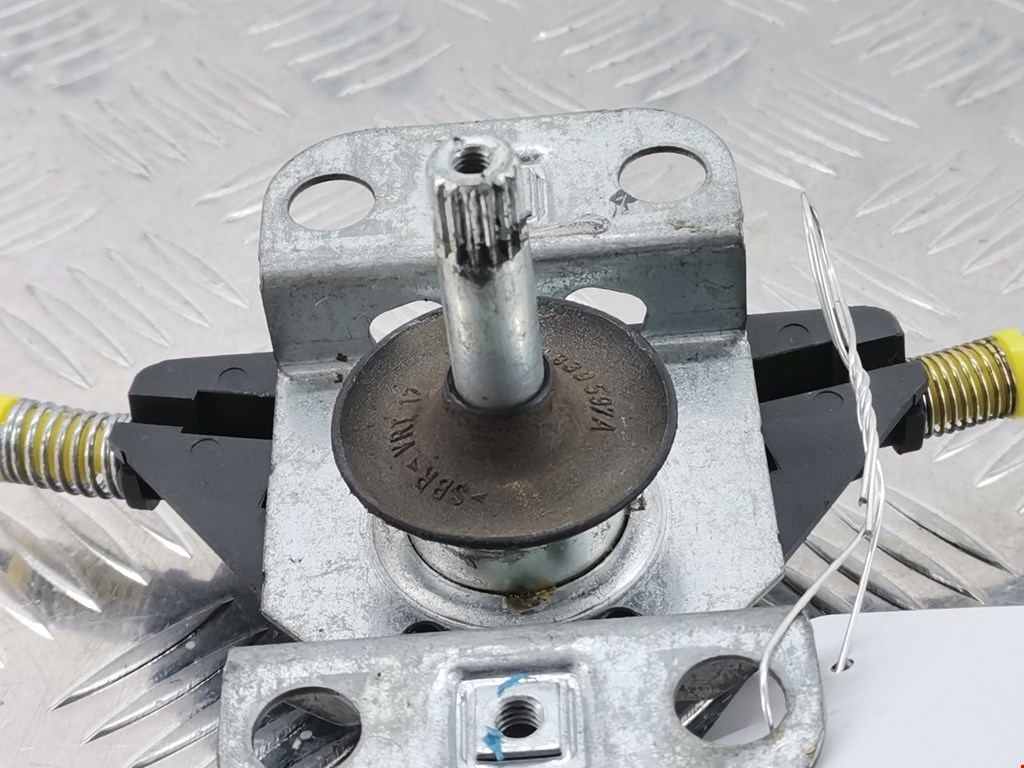 Стеклоподъемник задний правый VOLKSWAGEN Passat B4 1993-1997