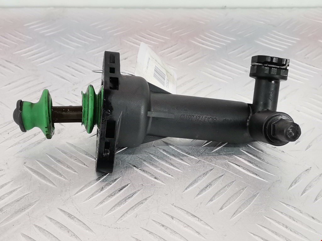 Цилиндр сцепления рабочий VOLKSWAGEN Polo IV 2001-2009