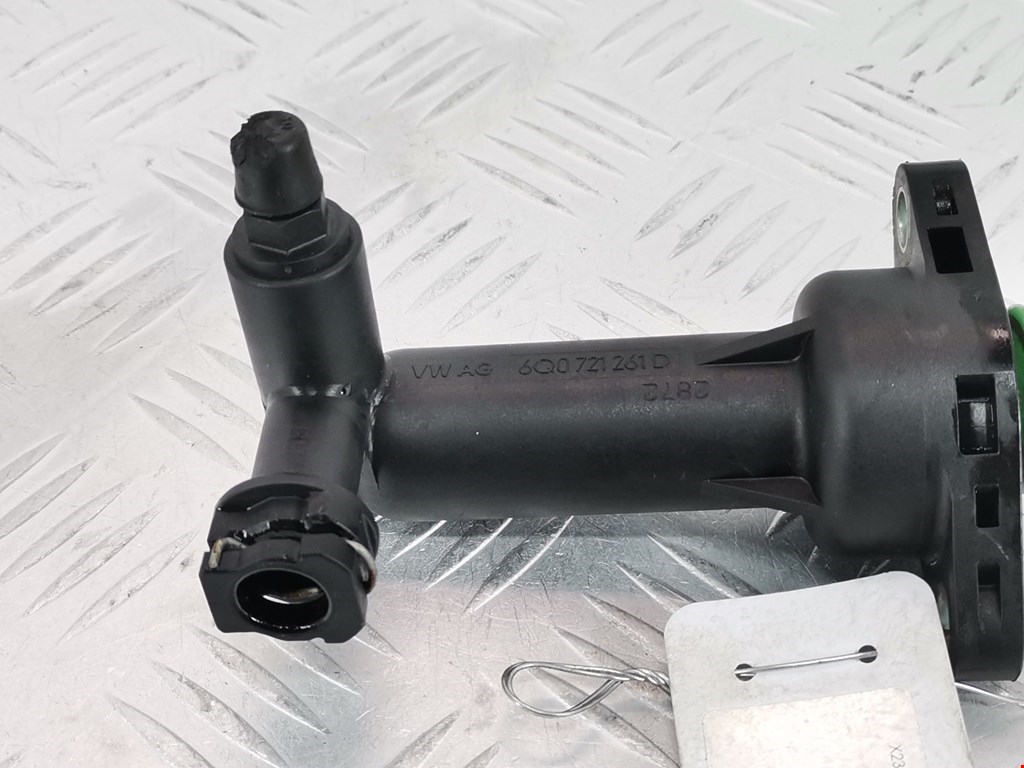 Цилиндр сцепления рабочий VOLKSWAGEN Polo IV 2001-2009