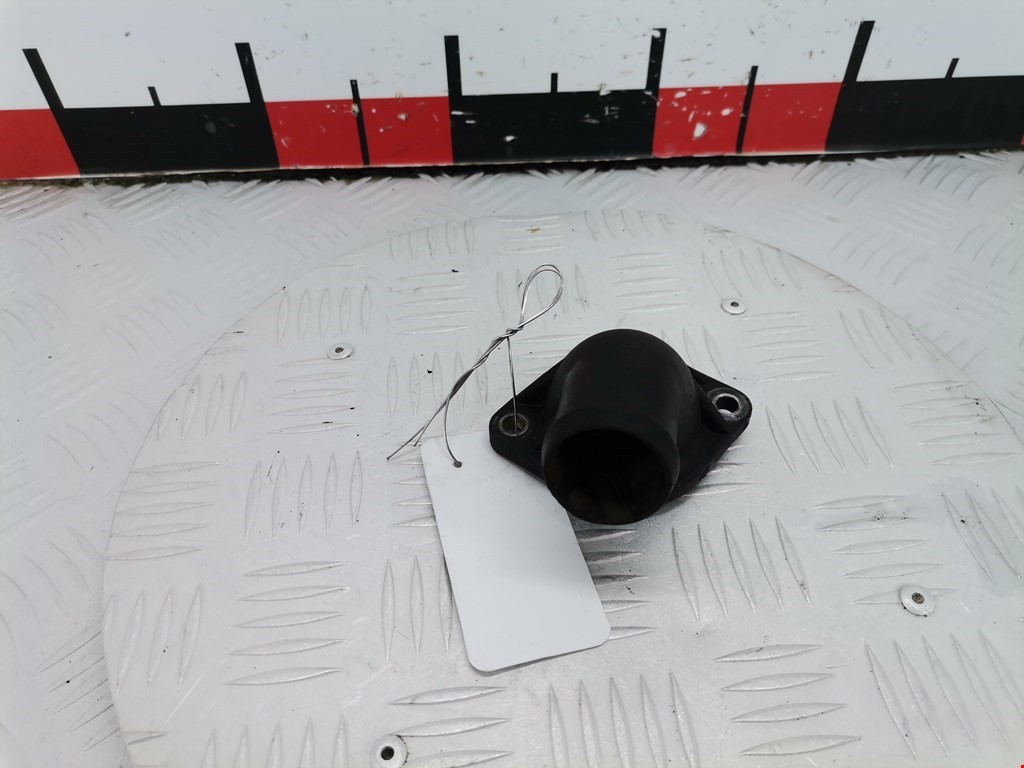 Корпус термостата AUDI A4 B5 1995-2001