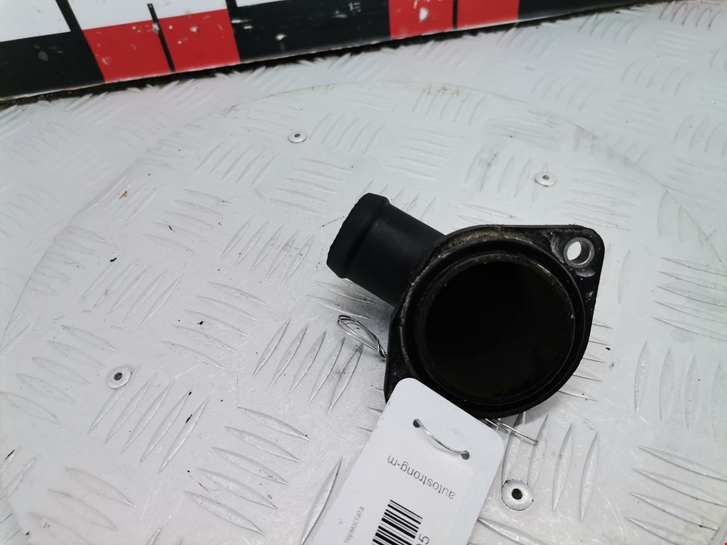 Корпус термостата AUDI A4 B5 1995-2001