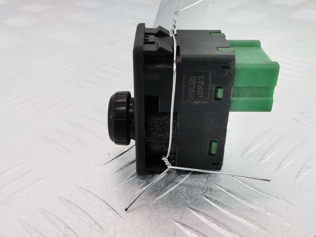 Блок управления зеркалами NISSAN Pathfinder R51M 2004-2014