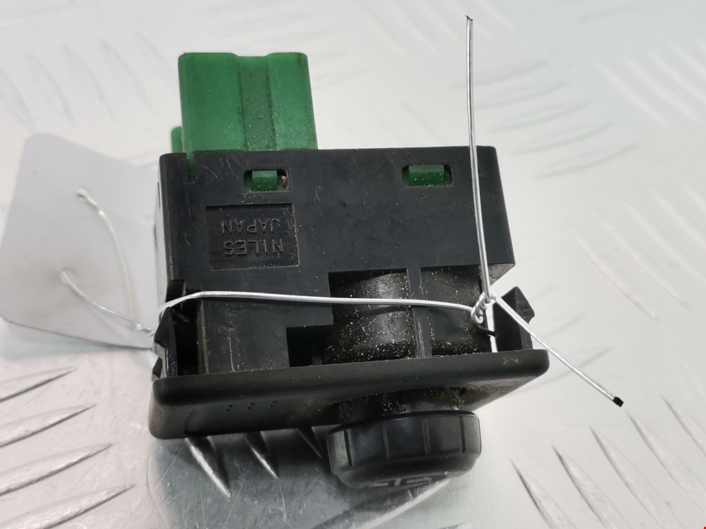 Блок управления зеркалами NISSAN Pathfinder R51M 2004-2014