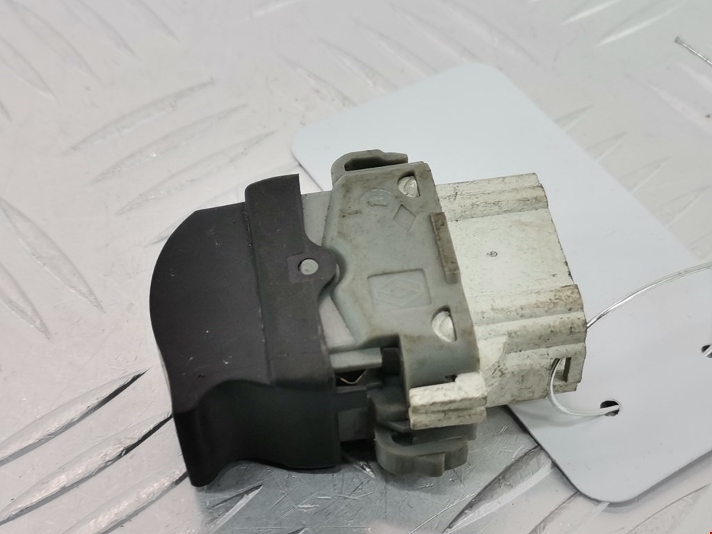 Кнопка стеклоподъемника RENAULT Laguna 2001-2007