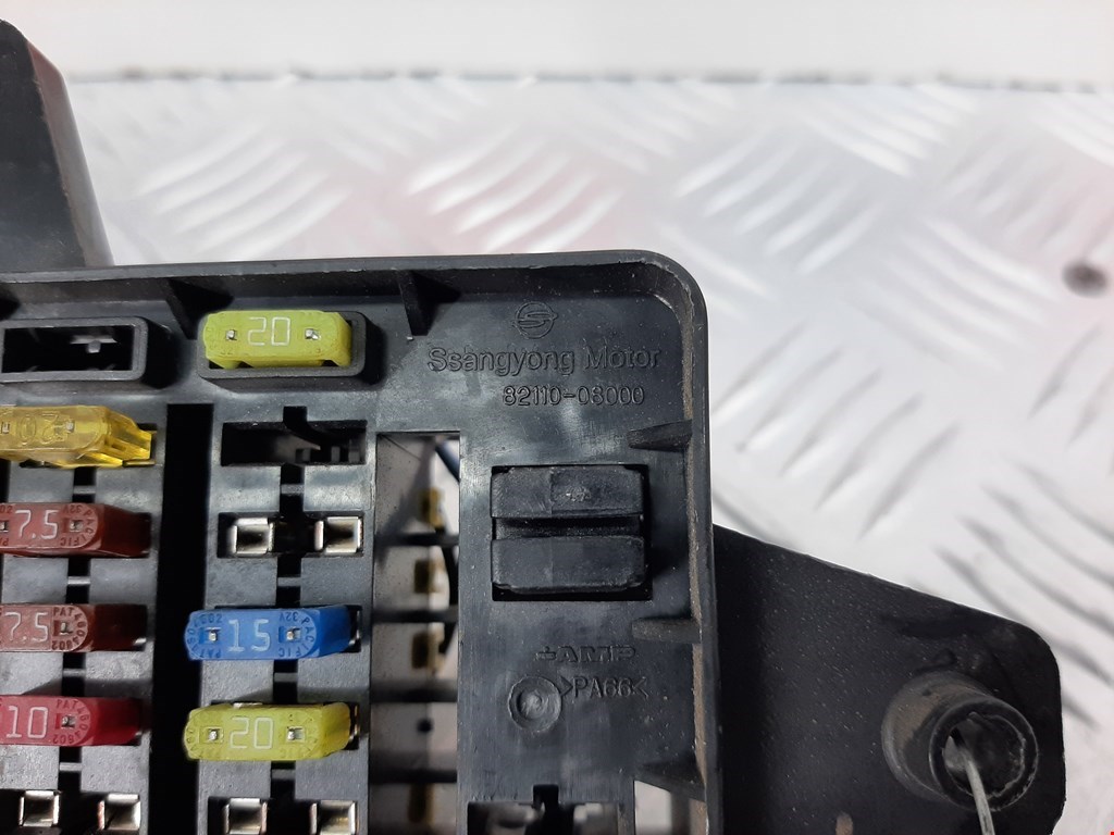 Датчик уровня в бачок омывателя SSANG YONG Rexton 2002-2008