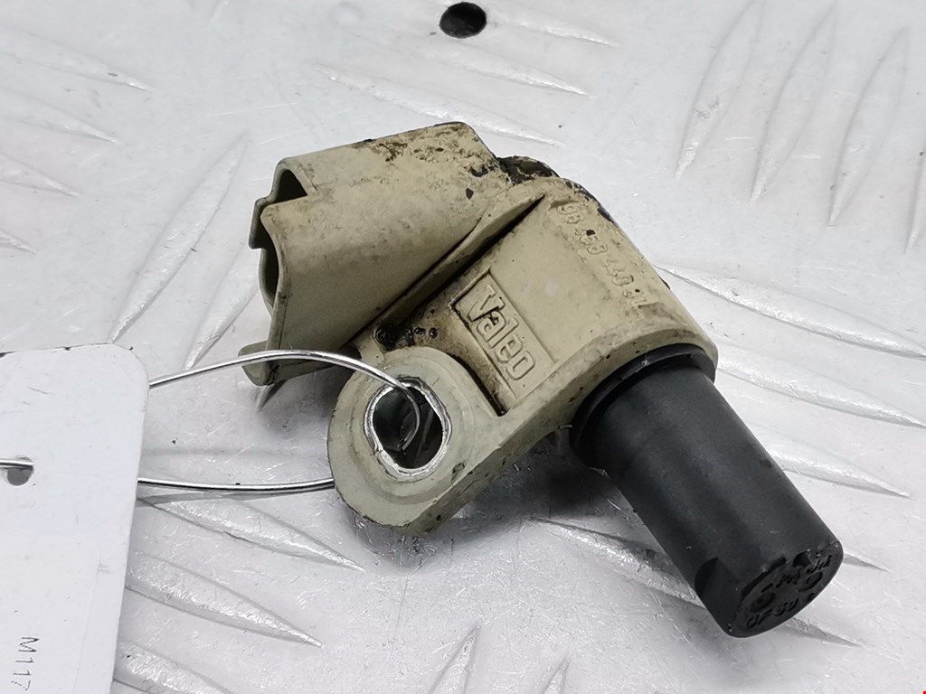 Датчик положения распредвала FORD Focus II 2005-2011