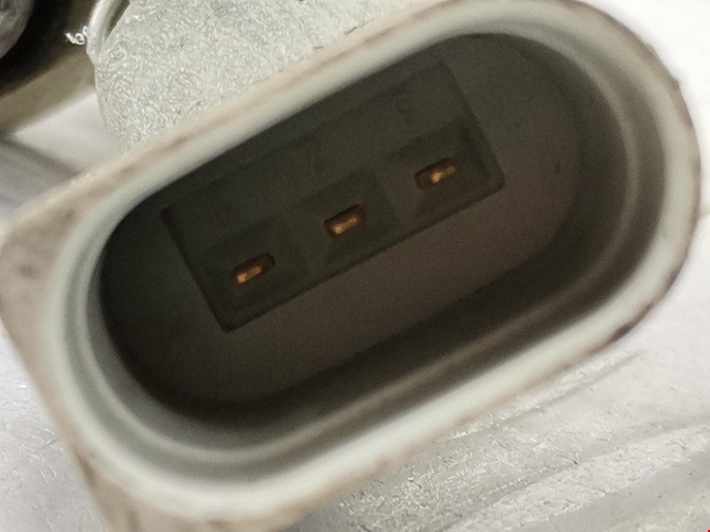 Датчик положения коленвала VOLKSWAGEN Golf V Plus 2004-2009