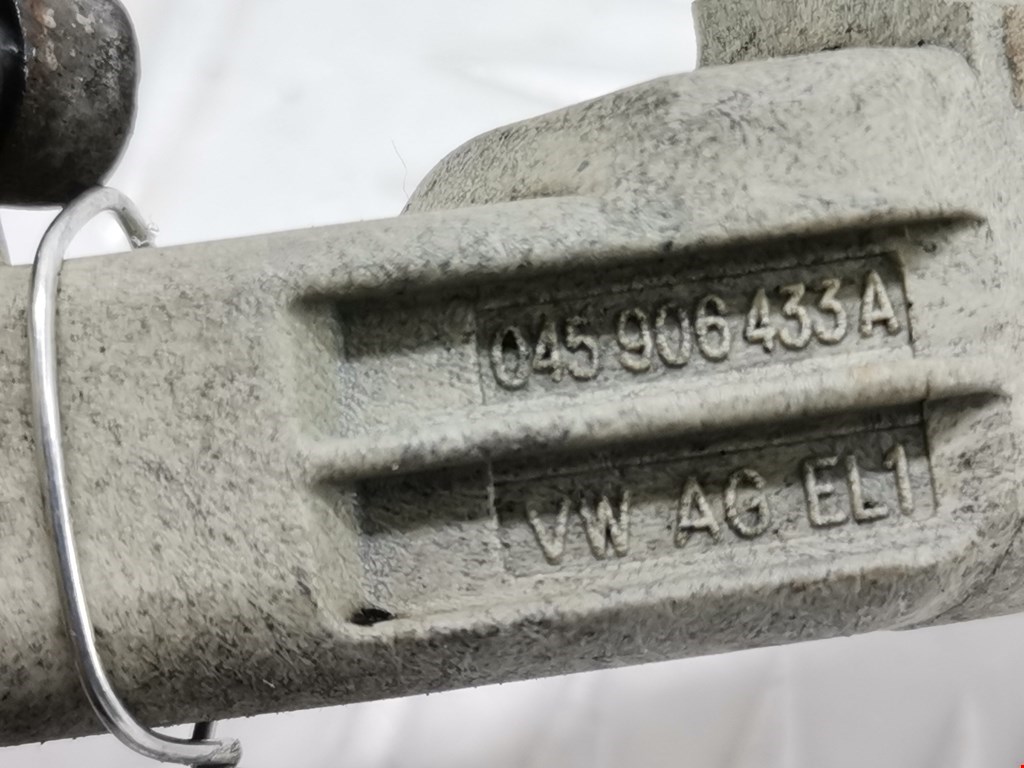 Датчик положения коленвала VOLKSWAGEN Golf V Plus 2004-2009