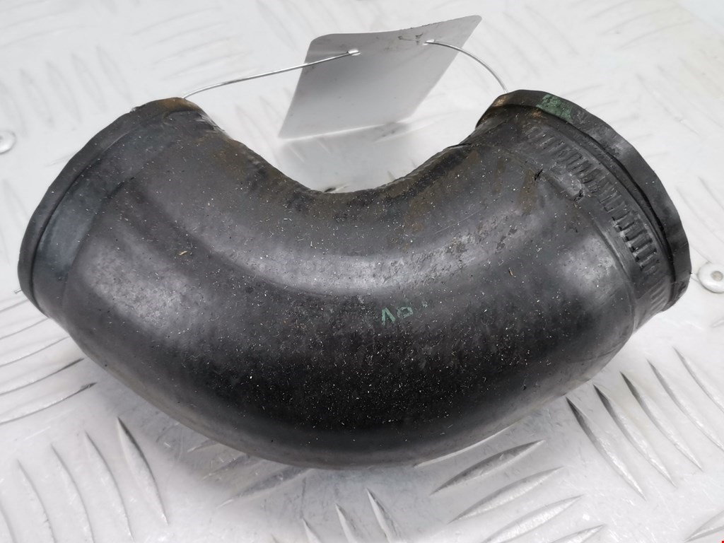 Патрубок интеркулера LAND ROVER Range Rover 2002-2012