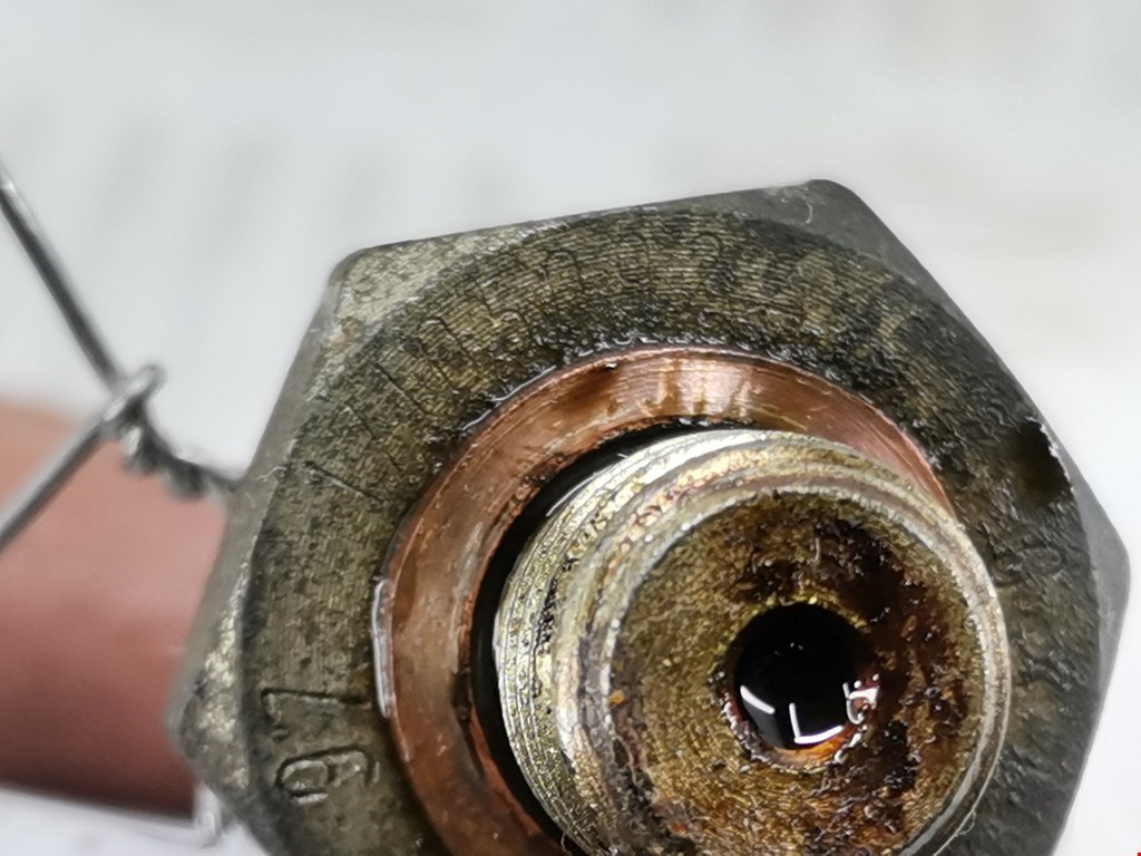 Датчик давления масла BMW 5er 5 серия E39 1995-2004