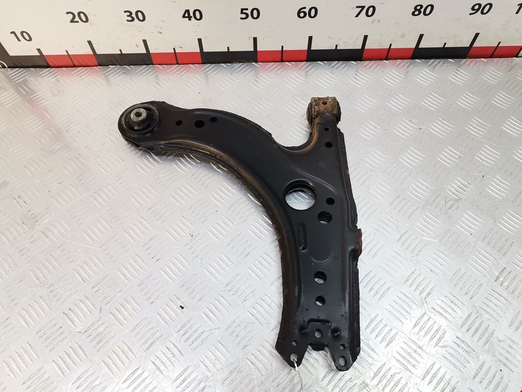 Рычаг передний правый VOLKSWAGEN Beetle A4 1998-2010