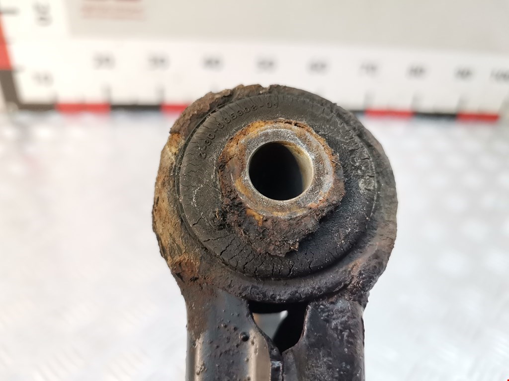 Рычаг передний правый VOLKSWAGEN Beetle A4 1998-2010