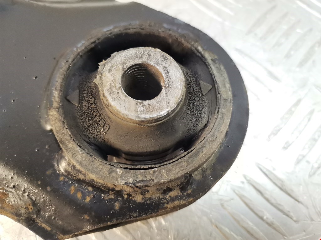 Рычаг передний правый VOLKSWAGEN Beetle A4 1998-2010