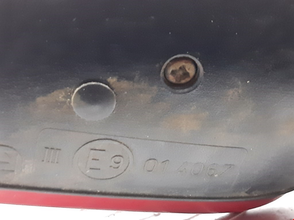 Зеркало правое VOLKSWAGEN Polo III 1994-2001