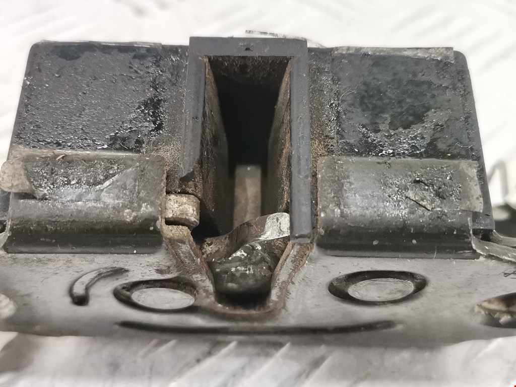 Замок багажника (крышки двери) CHRYSLER Voyager III GS 1995-2000