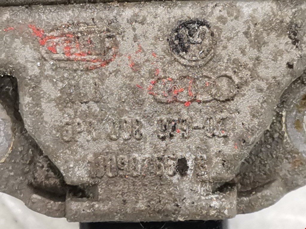 Датчик уровня масла VOLKSWAGEN Bora 1998-2005