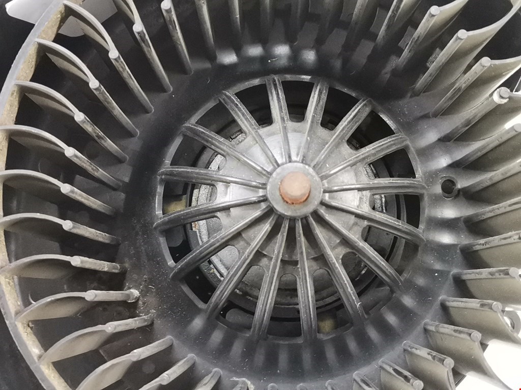 Моторчик (мотор) отопителя салона OPEL Astra G 1998-2005