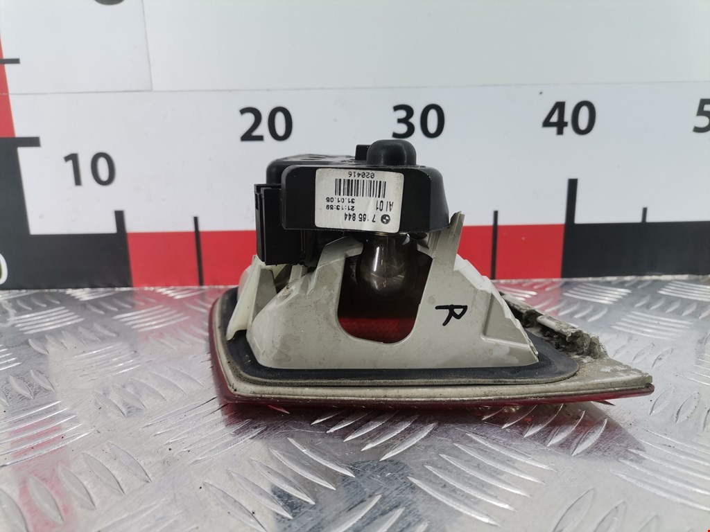 Фонарь задний внутренний правый BMW 3er E46 1998-2006