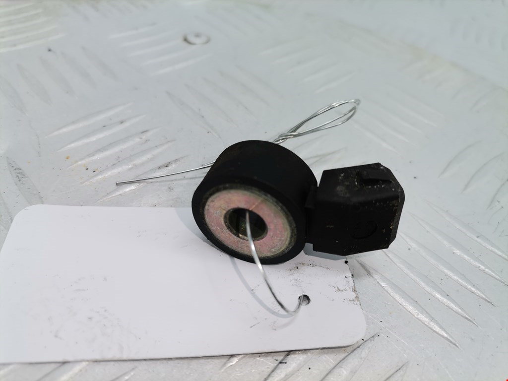 Датчик детонации Mercedes C-Class (W203) (2000-2008)