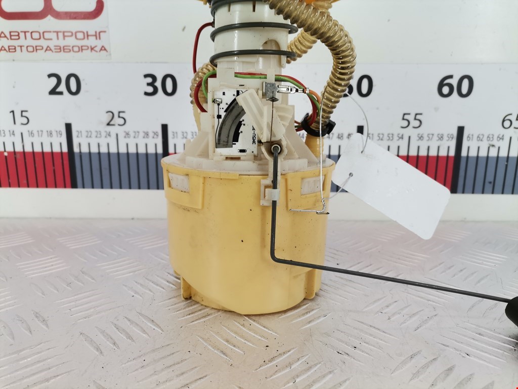 Насос топливный (электрический) FORD Focus II 2005-2011