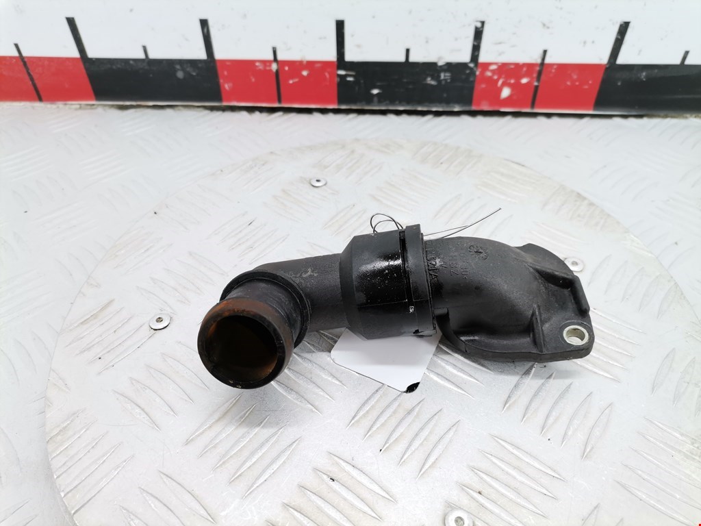 Корпус термостата VOLKSWAGEN Golf III 1991-1997