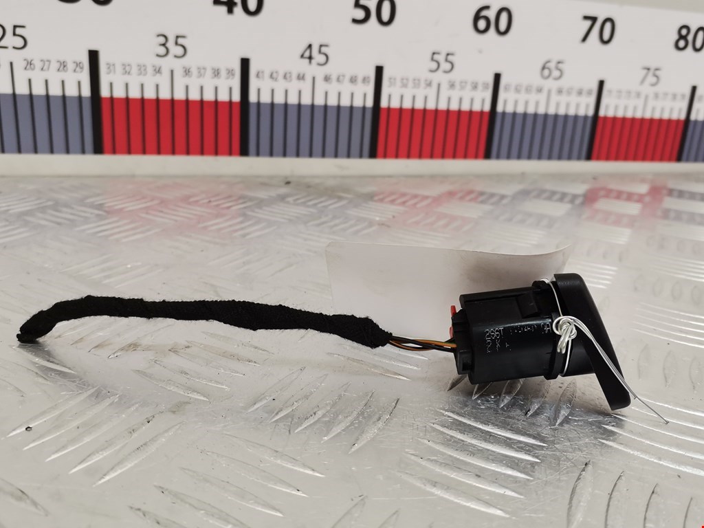 Кнопка аварийной сигнализации (аварийки) FORD Fiesta 2001-2008