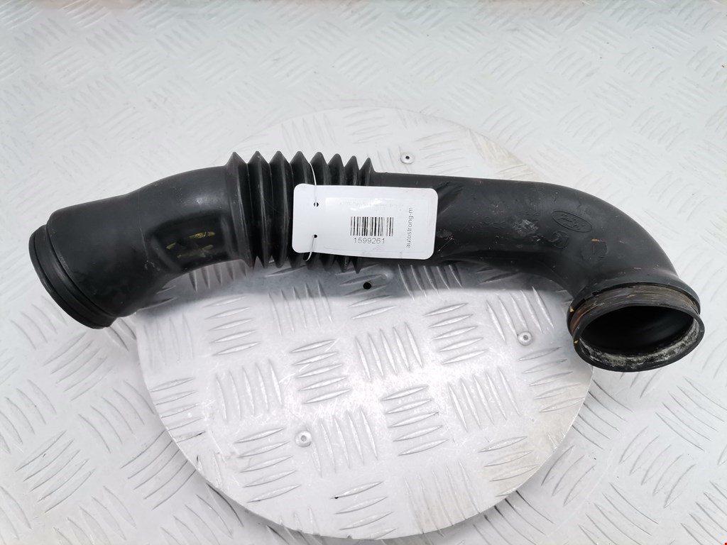 Патрубок воздушного фильтра FORD Fiesta 2001-2008