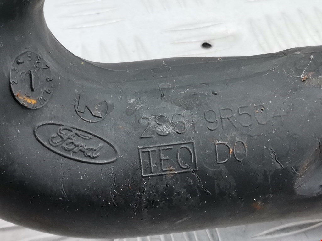 Патрубок воздушного фильтра FORD Fiesta 2001-2008