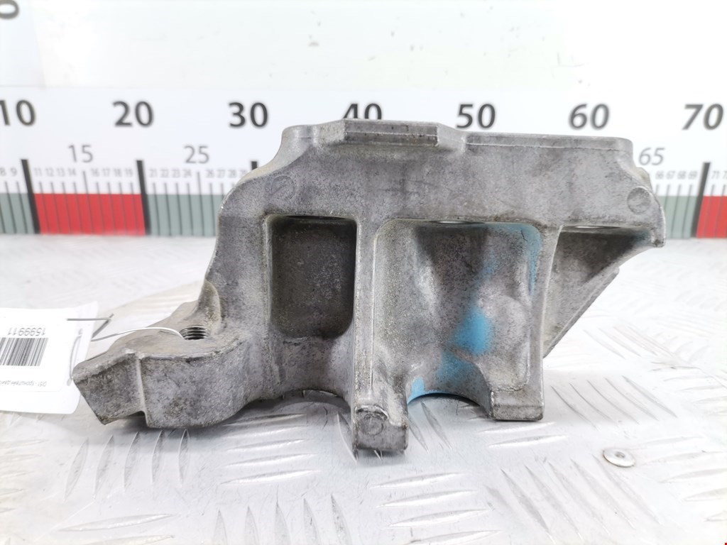 Кронштейн (крепление лапа) двигателя Toyota Camry (XV40) (2006-2011)