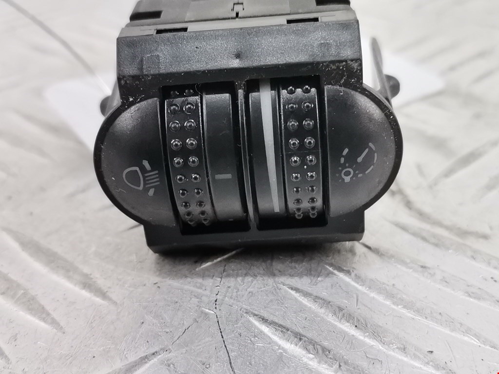 Кнопка корректора фар VOLKSWAGEN Polo III 1994-2001