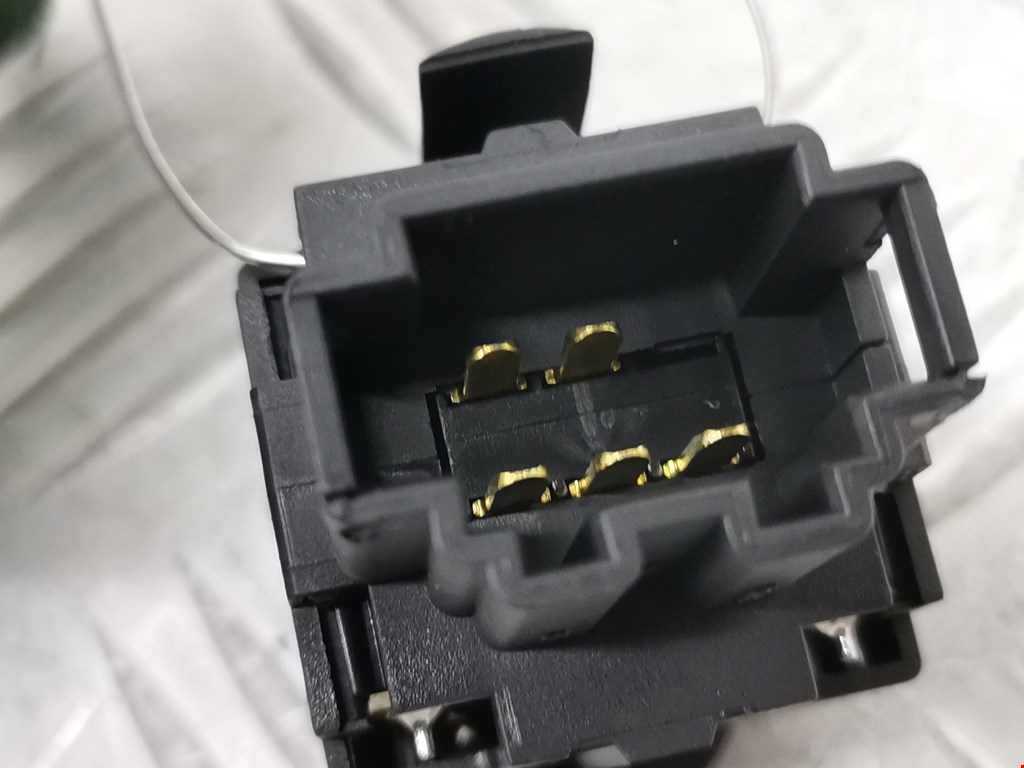 Кнопка корректора фар VOLKSWAGEN Polo III 1994-2001