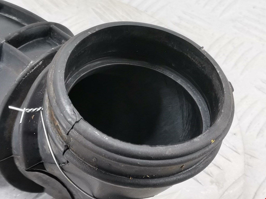 Патрубок воздушного фильтра FORD Focus I 1998-2005