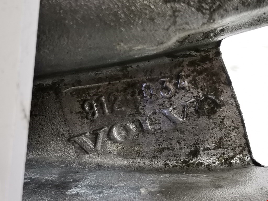 Коллектор впускной VOLVO V40 I 1995-2004