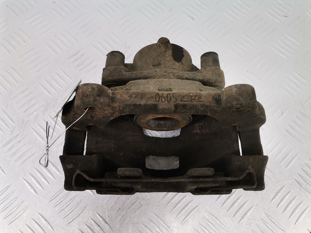 Суппорт передний левый Opel Signum (2003-2008)