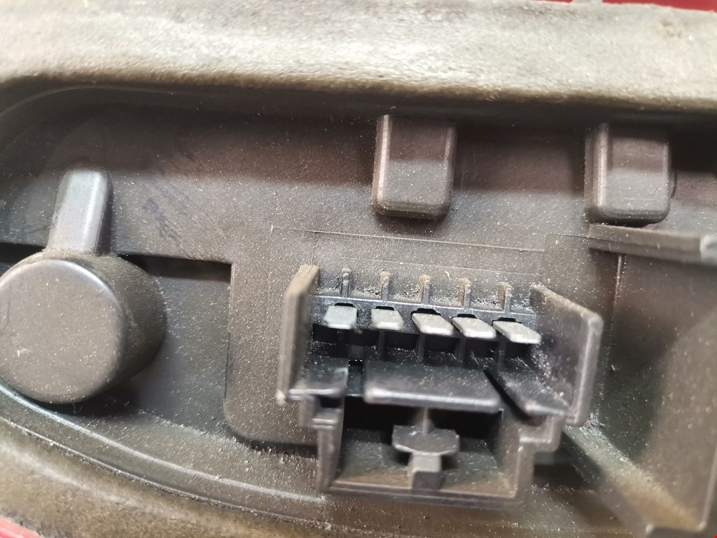 Фонарь задний левый FIAT Punto II (188) 1999-2007