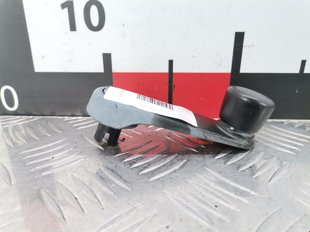 Ручка стеклоподъемника PEUGEOT 106 1991-2003