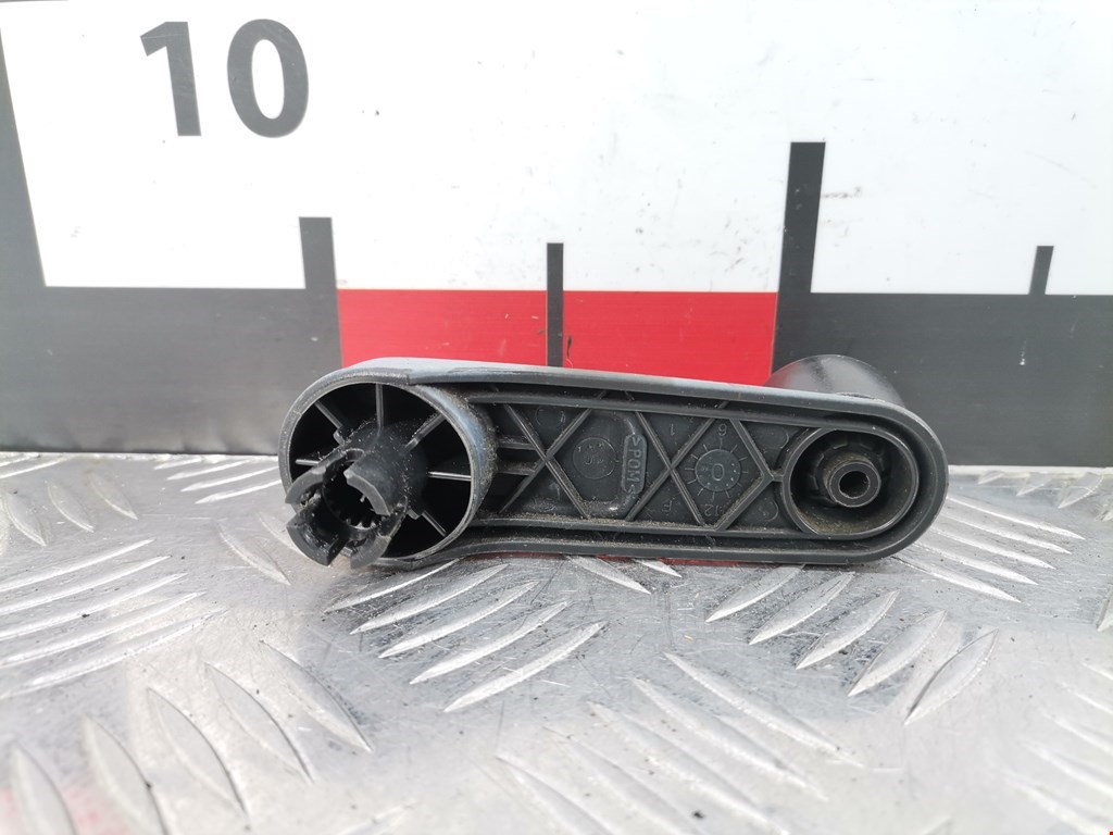 Ручка стеклоподъемника PEUGEOT 106 1991-2003