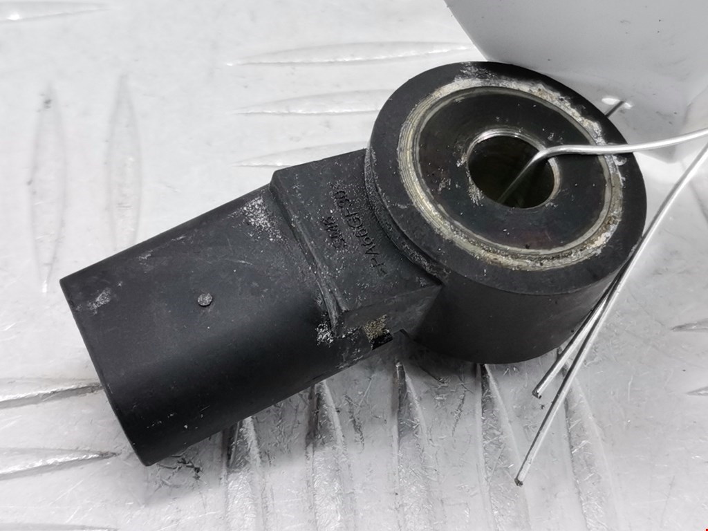 Датчик детонации SEAT Ibiza 2008-2017