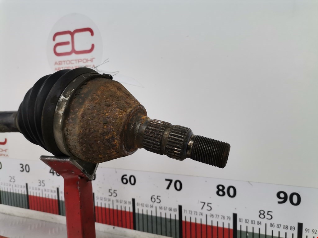 Полуось (привод, приводной вал) передняя правая OPEL Signum 2003-2008