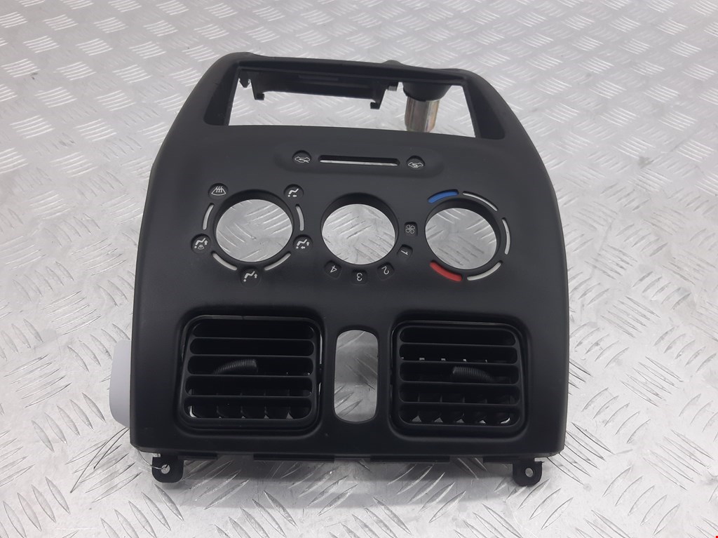 Дефлектор воздушный SUZUKI Wagon R 1998-2003