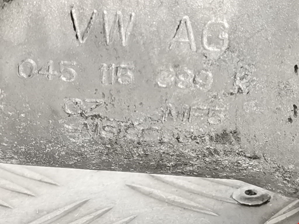 Корпус масляного фильтра VOLKSWAGEN Golf V Plus 2004-2009