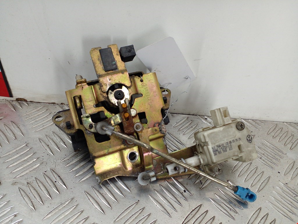 Ручка двери багажника наружная SKODA Octavia A4 1U- 1997-2010