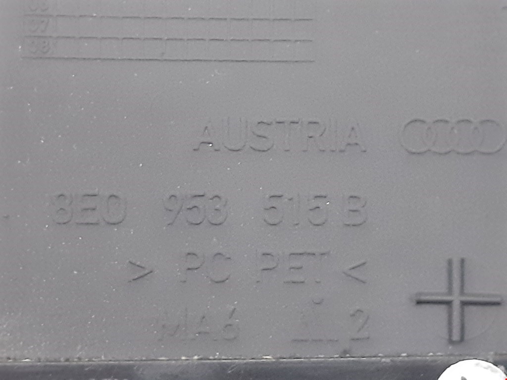 Кожух рулевой колонки AUDI A4 B6 2001-2005