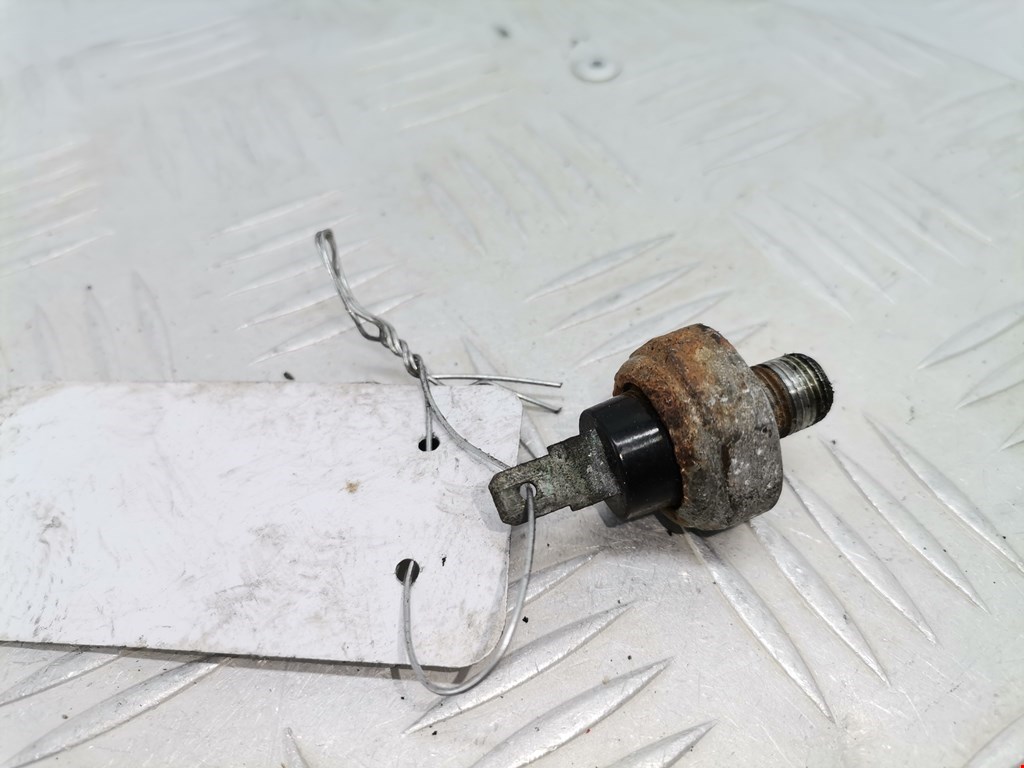 Датчик давления масла Mazda 6 GG (2002-2008)