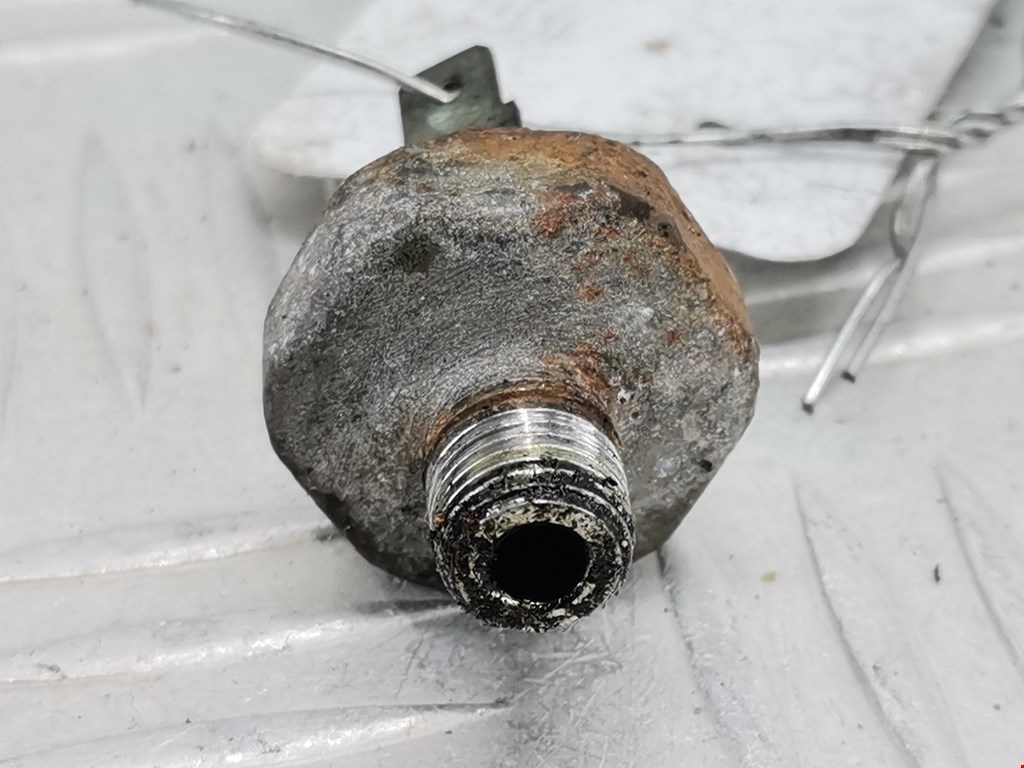 Датчик давления масла MAZDA Mazda 6 GG 2000-2007