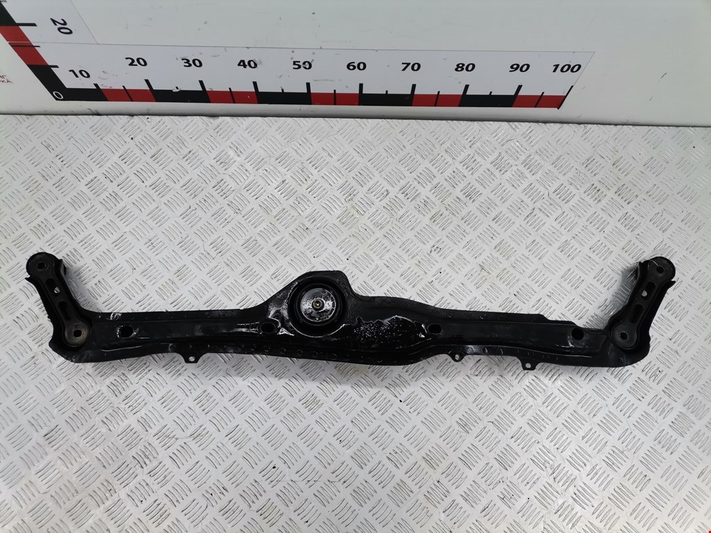 Балка подрадиаторная SEAT Ibiza 1993-2002