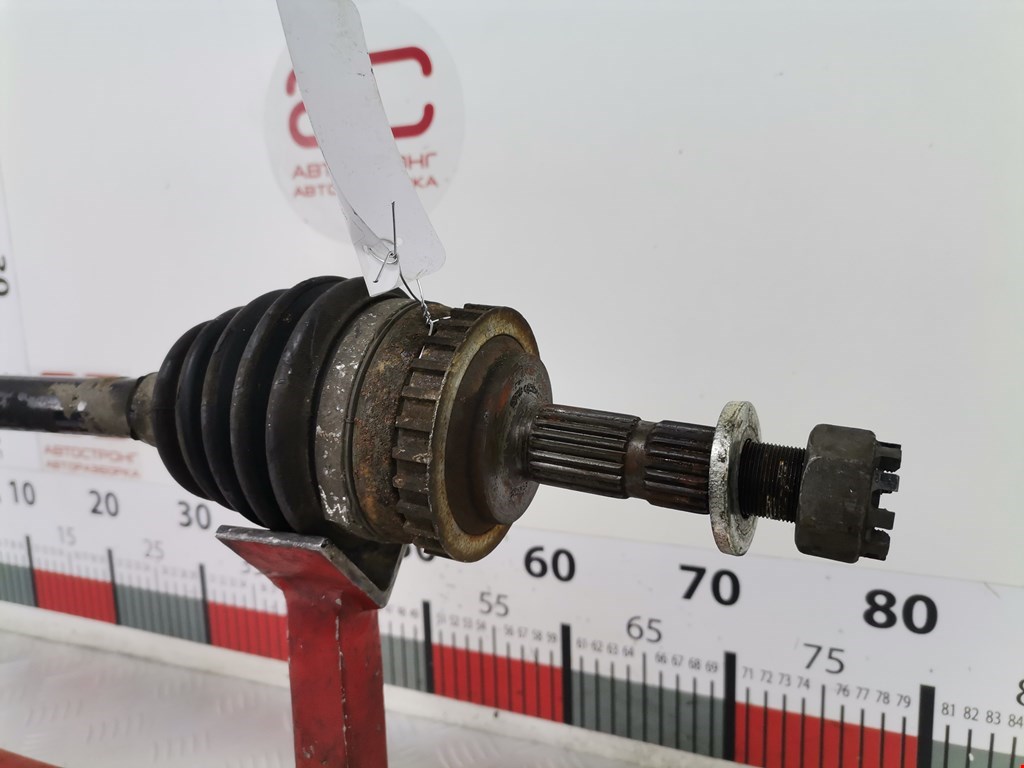 Полуось (привод, приводной вал) передняя левая OPEL Corsa B 1993-2000