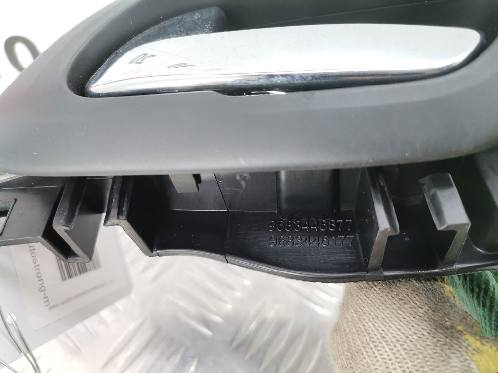 Ручка дверная задняя внутренняя левая PEUGEOT Partner 2008-2018