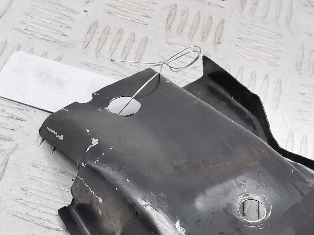 Усилитель переднего бампера (передний) OPEL Corsa B 1993-2000